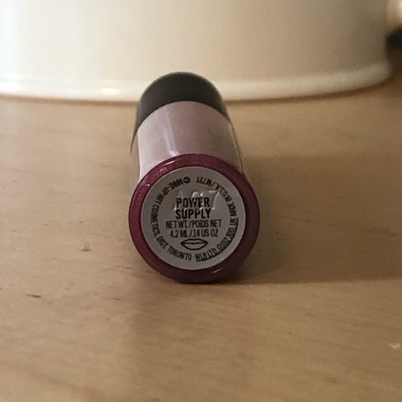 MAC Plushglass * Power Supply - Picture 2 of 2